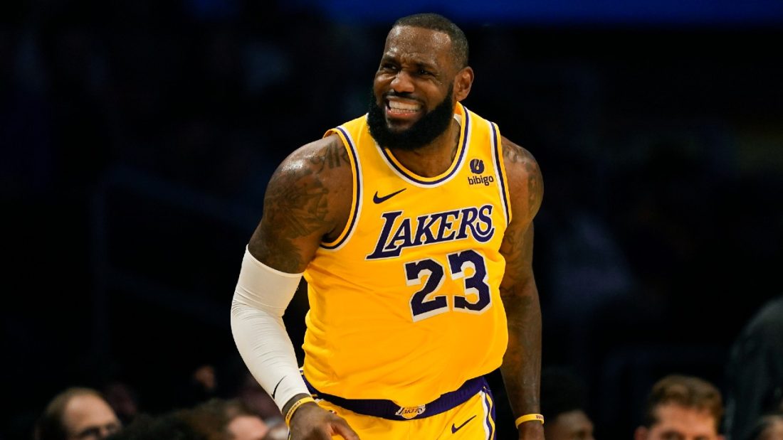 LeBron James passes Kareem Abdul-Jabbar for most total minutes in NBA history