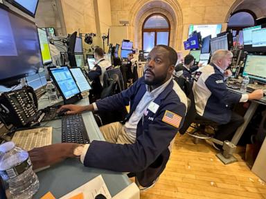 Stock market today: Wall Street loses ground ahead of key reports on the job market