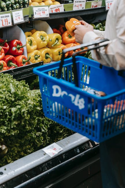 With no supermarket for residents of Atlantic City, New Jersey and hospitals create mobile groceries